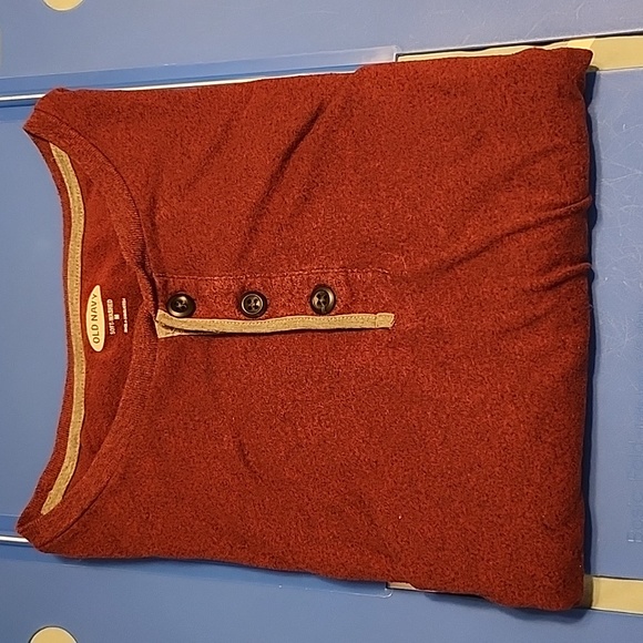 Dark Rust Old Navy soft wash Henley - Picture 5 of 6